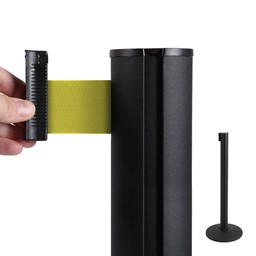 Tensatoren - Gurtständer Schwarz mit gelbem Absperrband Tensatoren - Gurtständer Schwarz mit gelbem Absperrband