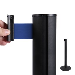 Tensatoren - Gurtständer Schwarz mit blauem Absperrband Tensatoren - Gurtständer Schwarz mit blauem Absperrband